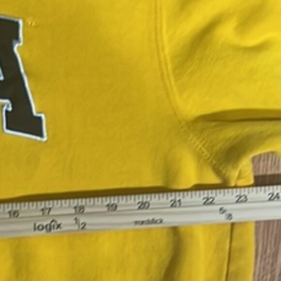 Men's Colosseum Gold Iowa Hawkeyes Arch & Logo Pullover Hoodie Large - Picture 8 of 11